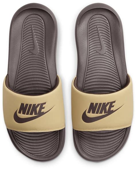 nike slippers jongen|nike victori slippers.